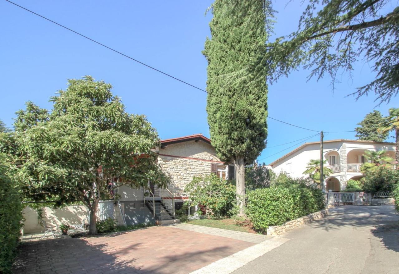 Carla Guest House Novigrad  Exterior photo